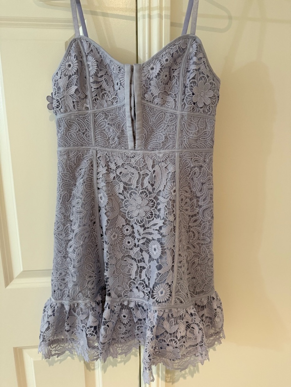 French Connection Lavender Binadari Cabello Lace Strappy Dress Size 8 NWT - Picture 3 of 6